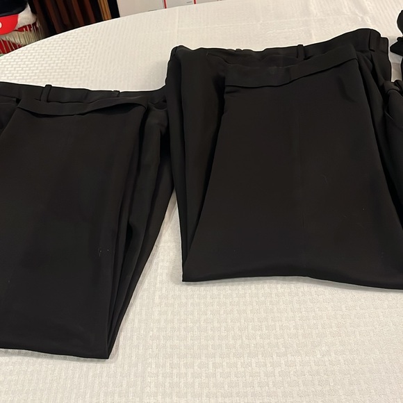 4 Pair of Black Men’s Slacks by Savane. Sz 38/29 in very good condition. - Picture 9 of 13